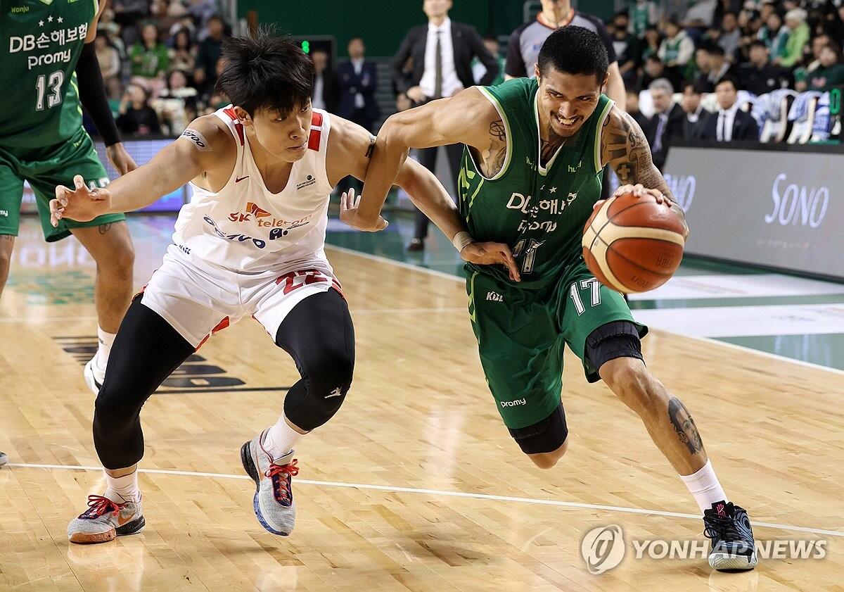 전희철 감독이 본 DB 질주 비결은 알바노…KBL은 아시아쿼터판?