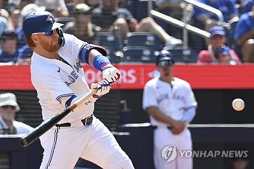 MLB 시애틀, 베테랑 강타자 터너 영입…가을야구 총력전