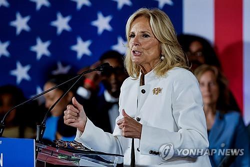 [올림픽] 美 영부인 질 바이든 여사, 美대표단 단장으로 개회식 참석