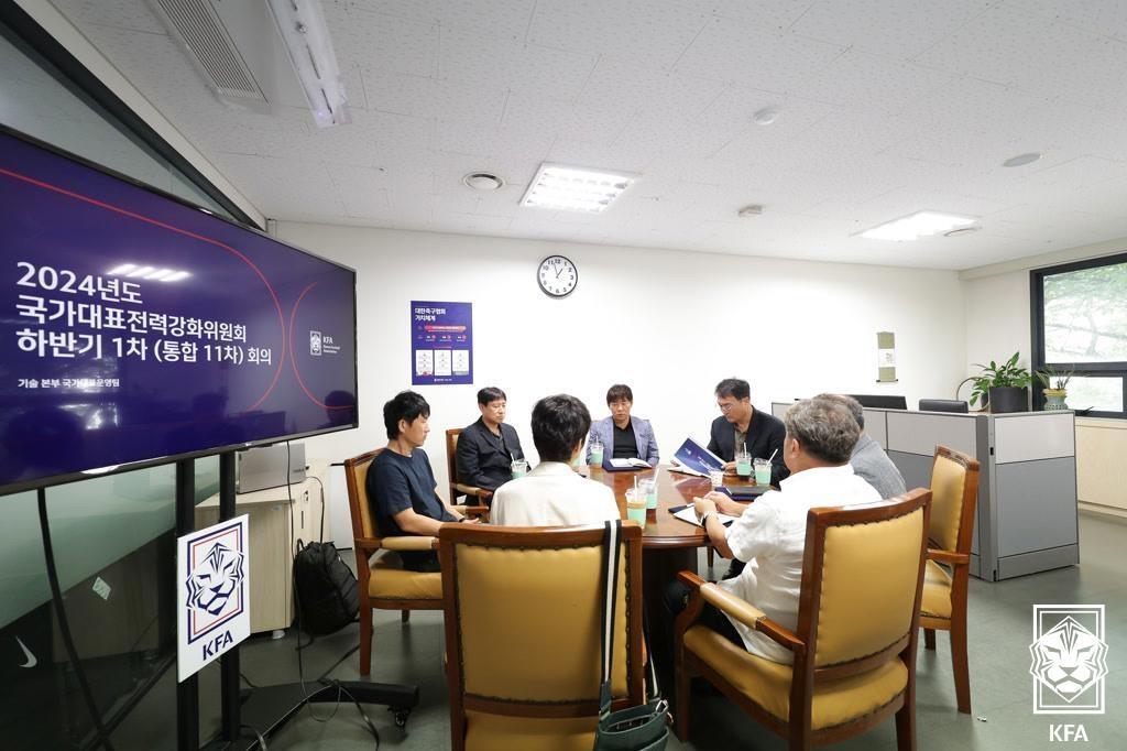 축구협회 새 전력강화위 가동…여자대표팀 감독 우선 선임 방침(종합)