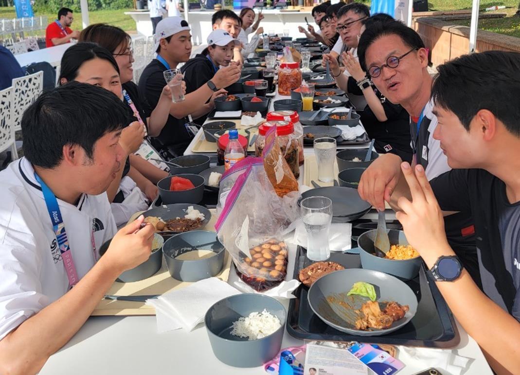 사격 金金 비결은 '비밀 캠프'…체육회는 한식 수송 '지원 사격' 사격 金金 비결은 '비밀 캠프'…체육회는 한식 수송 '지원 사격'