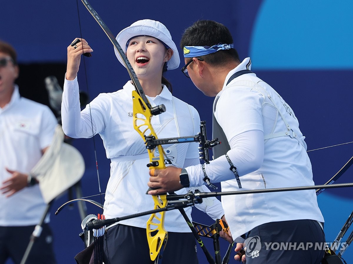 [올림픽] 항저우 이어 파리서도 3관왕…여자 양궁은 '임시현 천하'