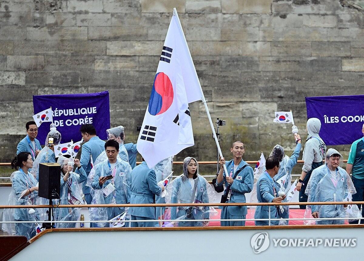 [오늘의 올림픽] 육상 높이뛰기 우상혁, 시상대를 향해 비상하라!