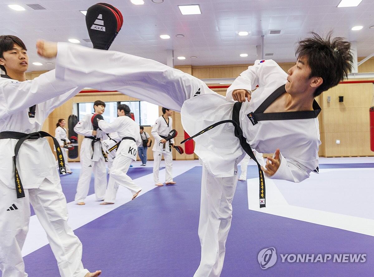 [내일의 올림픽] 8년 만의 '금빛 발차기' 도전하는 태권도…첫 출격은 박태준