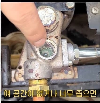 7년동안 청소안한 커피머신 상태