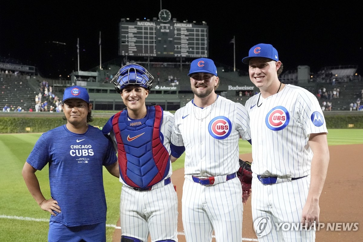 MLB 시카고 컵스, 리글리 필드에서 52년 만에 노히터 합작