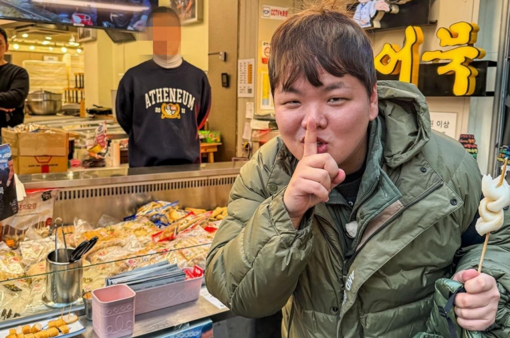 “학폭 당했다”던 곽튜브… 학폭 가해 의혹 이나은 두둔하다 거듭된 사과에도 역풍