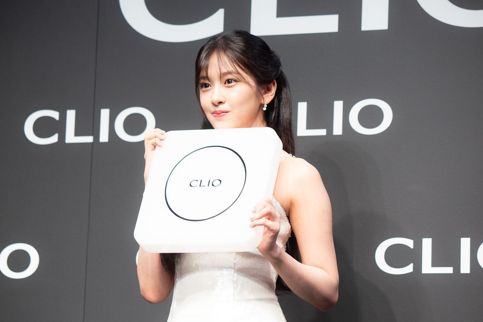 안유진 CLIO