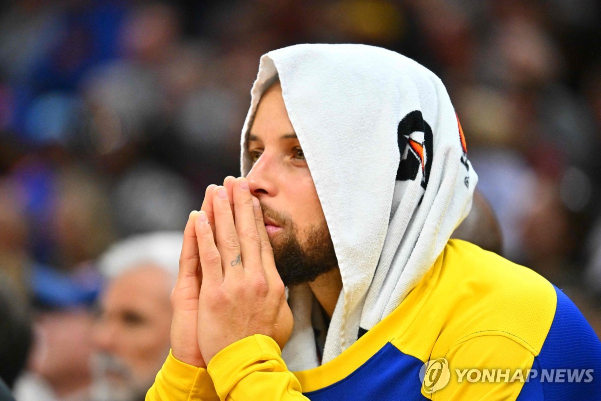NBA 클리블랜드, 개막 10연승 돌풍…골든스테이트 19점 차 대파