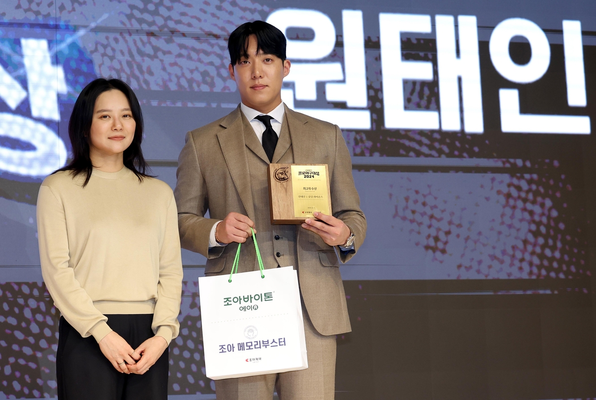 '군대 이야기'에 눈 반짝인 삼성 원태인 