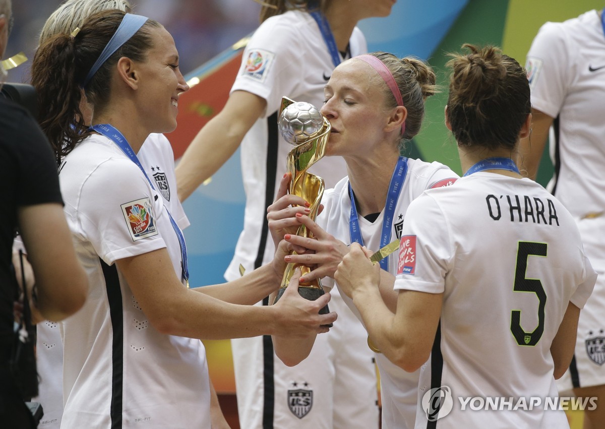 넷플릭스, 美서 여자축구 월드컵 생중계…2027·2031년 독점권