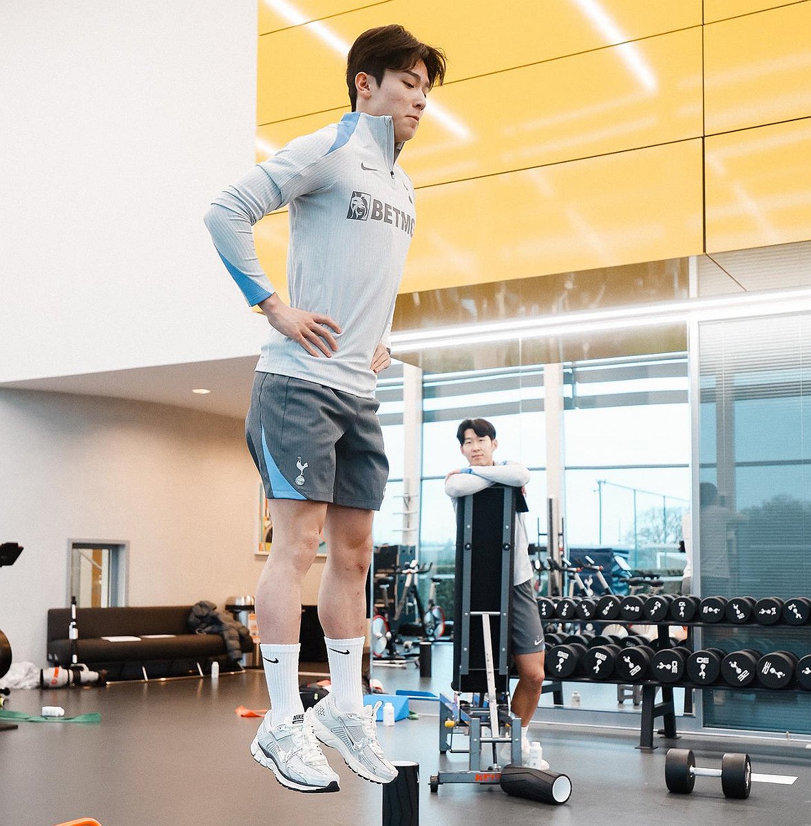 5부리그 팀과 FA컵서 맞붙는 토트넘…양민혁 데뷔전 기회 얻을까