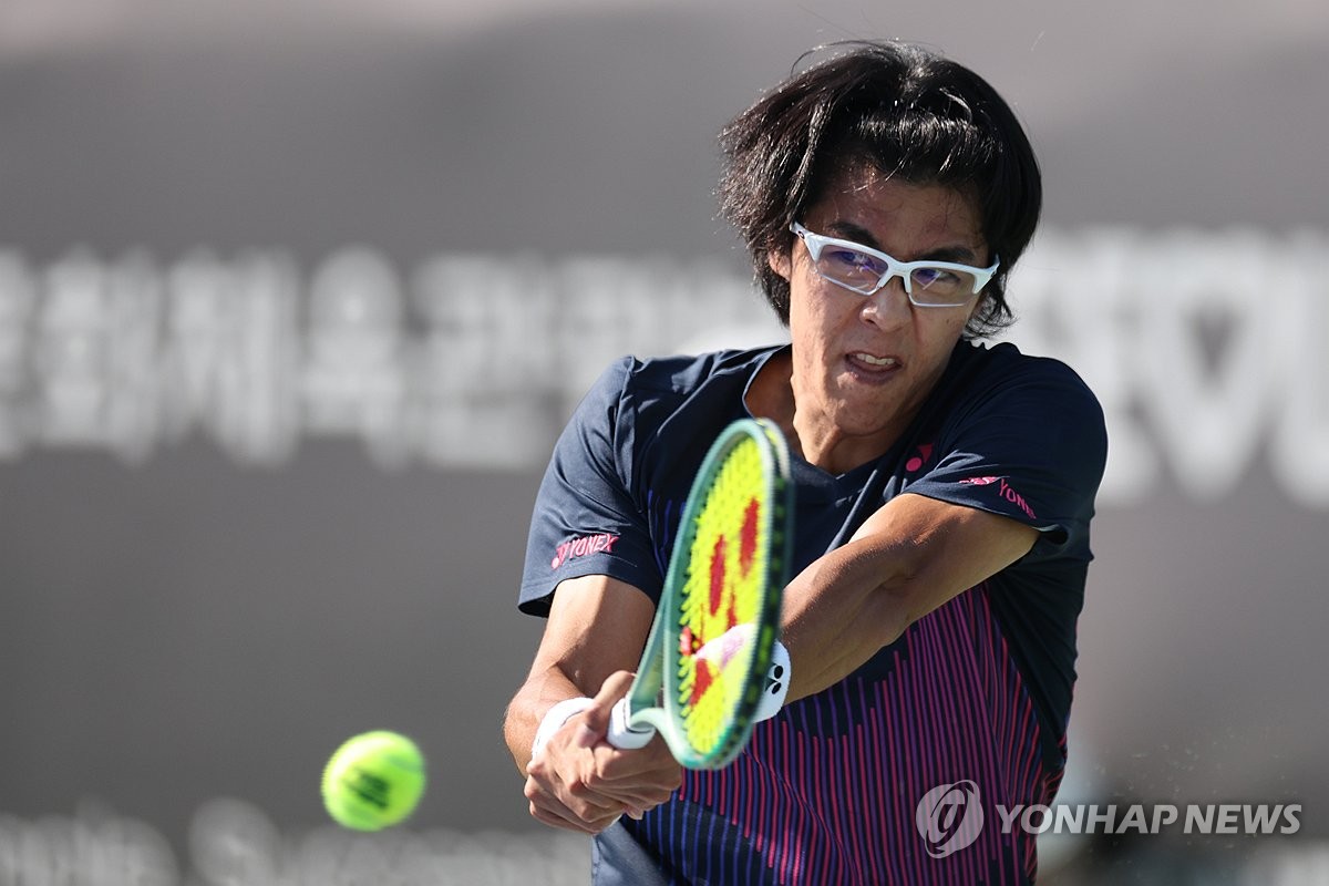 '부활 샷' 정현, 인도네시아 퓨처스 테니스 결승 진출