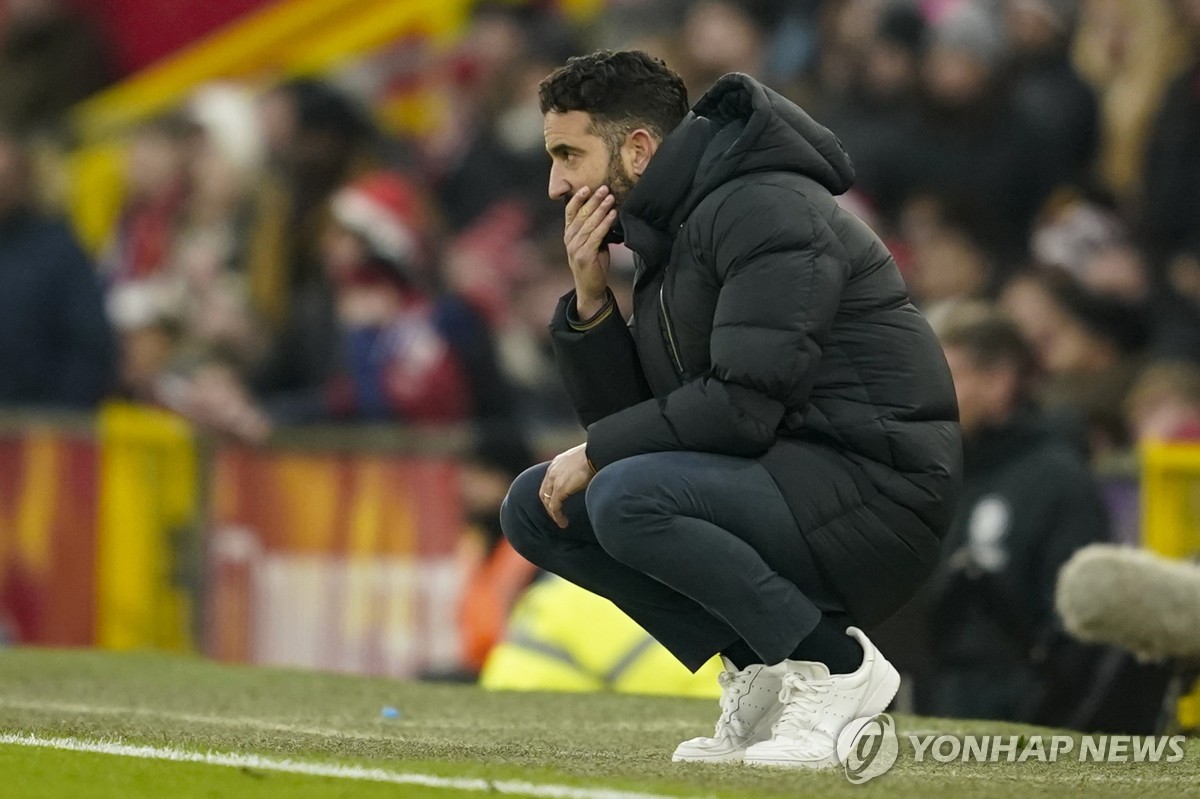 아모링 맨유 감독의 좌절…