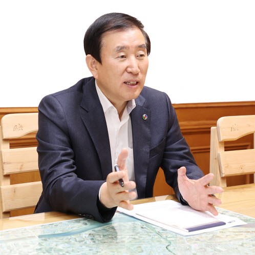 조길형 충주시장 충북체전 개막식 시민참여 행사로