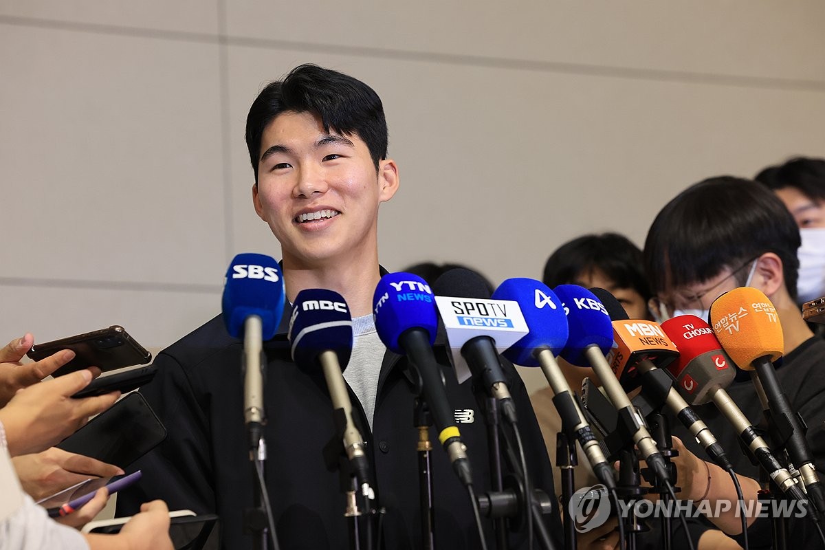 친절한 오타니…먼저 김혜성에게 