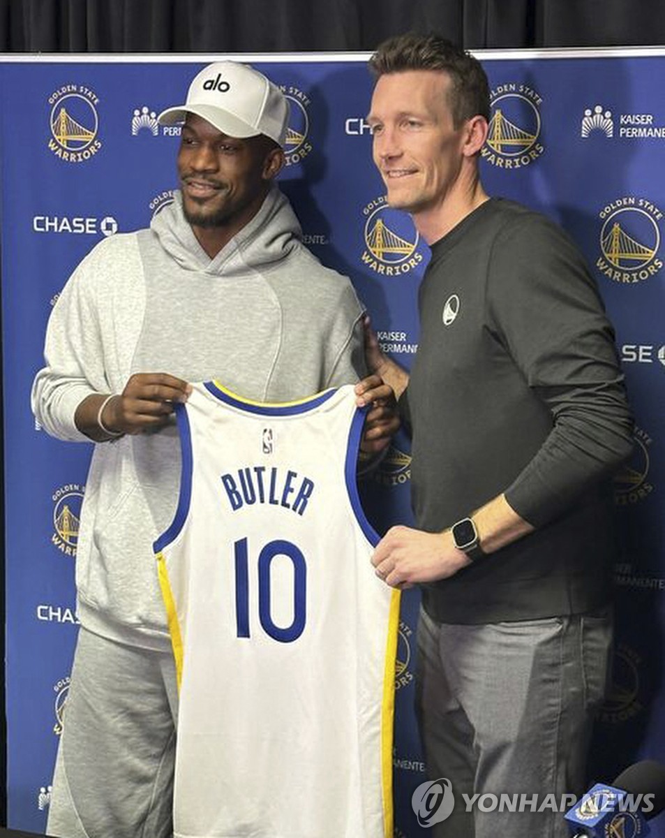 NBA 골든스테이트 입단한 버틀러 