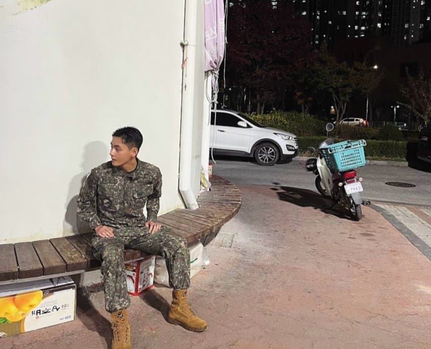 6월에 전역하는 뷔 근황