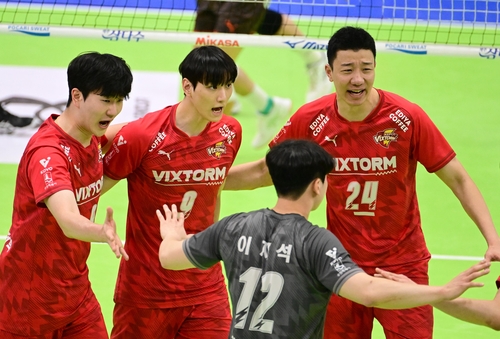 '김동영 30점' 한국전력, OK저축은행에 3-1 역전승…6연패 탈출