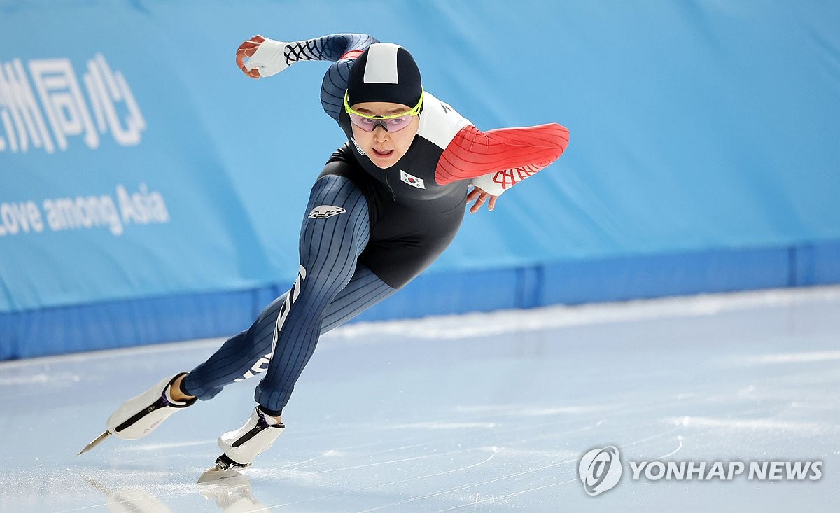 빙속 김민선, 하얼빈 AG 여자 500ｍ '금빛 질주'…이나현 은메달