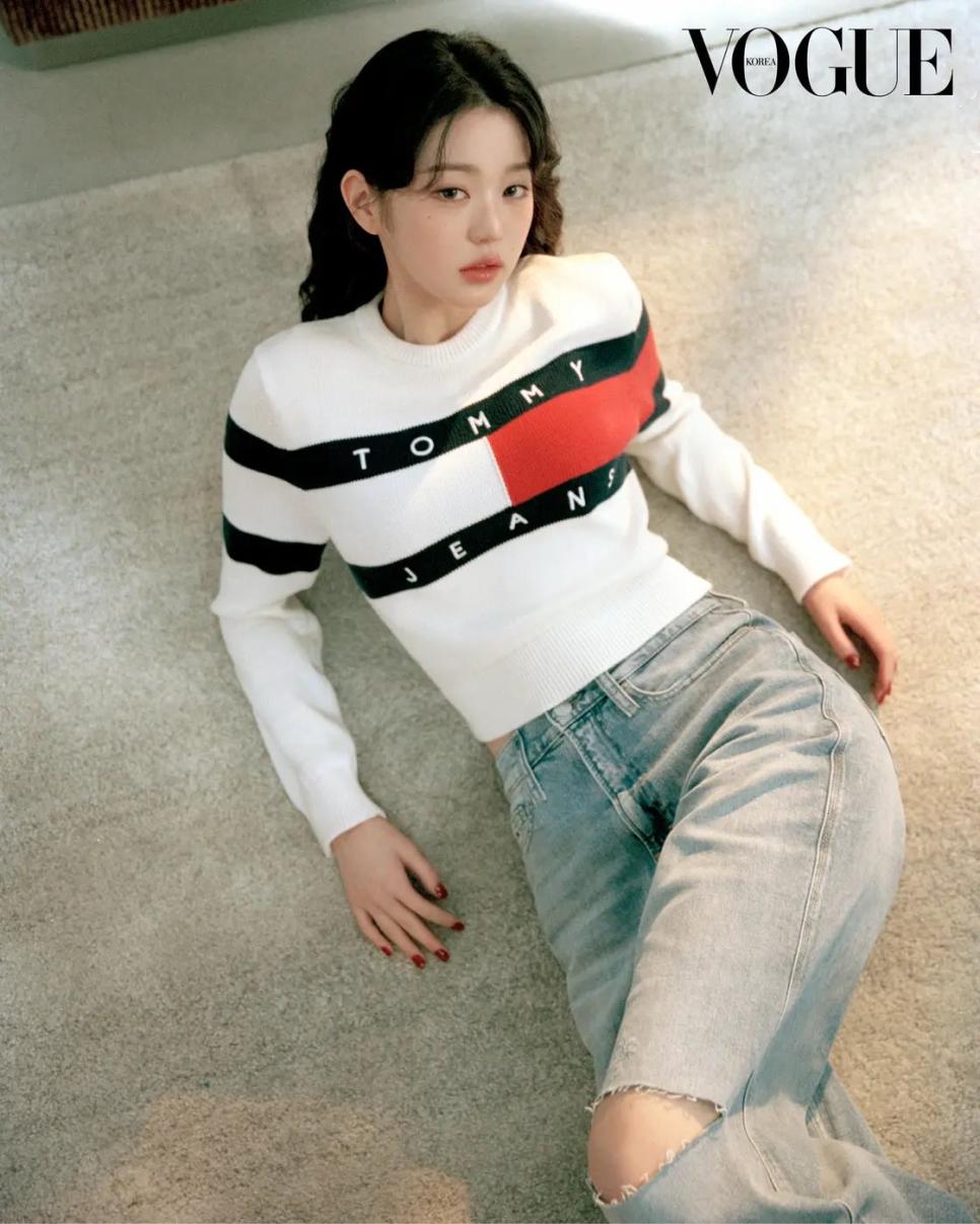 오늘 장원영 보그 화보.jpg