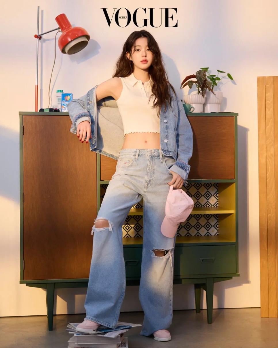 오늘 장원영 보그 화보.jpg