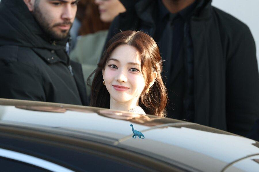 3년 연속 프라다 앰버서더 카리나
