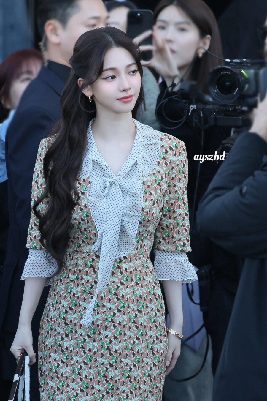 3년 연속 프라다 앰버서더 카리나