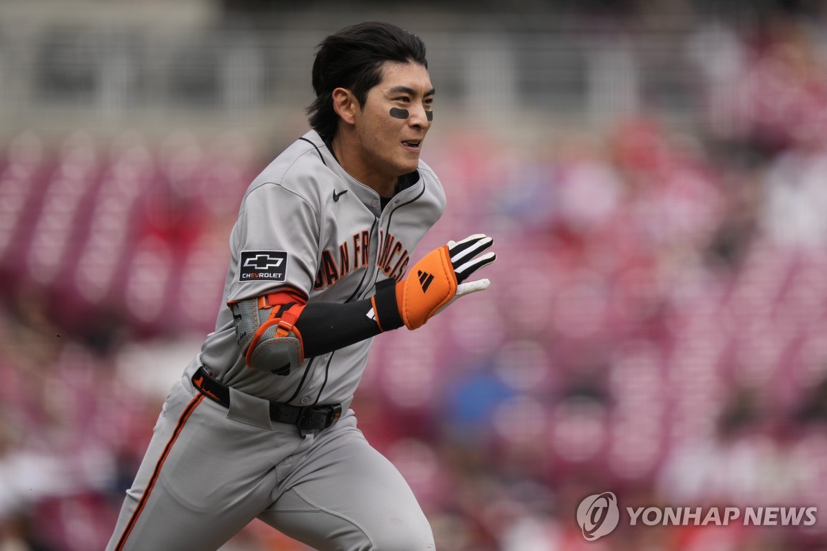 이정후, MLB 시즌 첫 멀티히트에 1타점…팀 승리 견인
