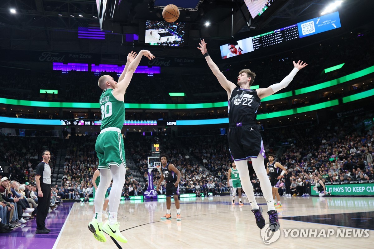 NBA 동부 2위 보스턴, 유타 잡고 4연승 …3점 17개 폭발