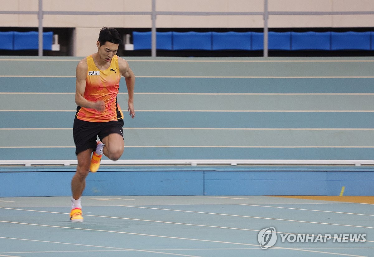 우상혁 3월 난징, 5월 구미, 9월 도쿄서 훨훨 날아 재도약