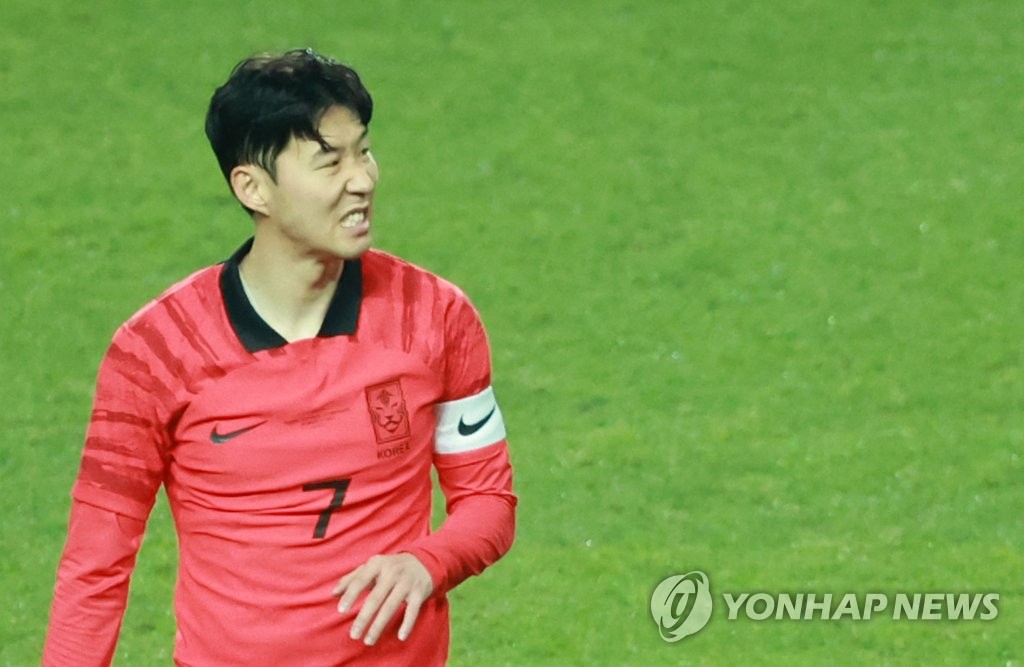 클린스만호, 우루과이에 전반 0-1 뒤져…발베르데 선제골 도움