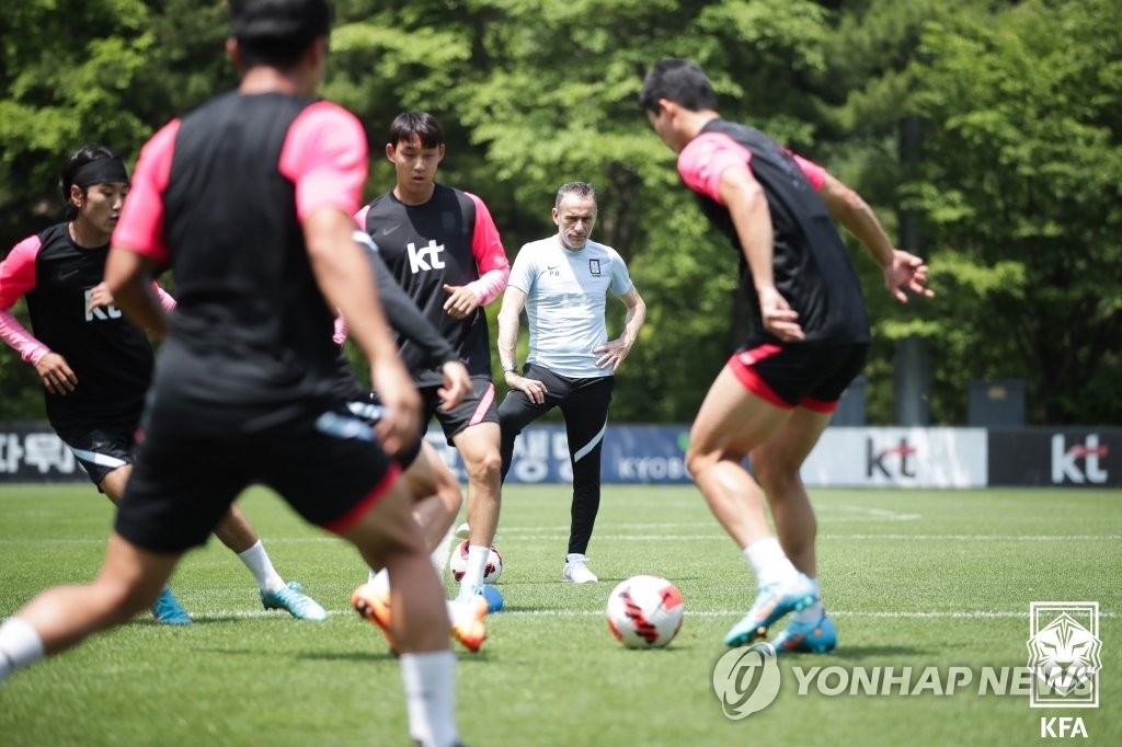 [월드컵 D-100] ⑤ 카타르 16강 진출을 향한 총력전…H조는 지금