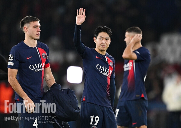 올해 마지막 경기 나선 이강인, 최근 비판 잠재웠다...리그 2호 도움 폭발→PSG, 메스에 3-1 완승 기여+전반기 1위 질주