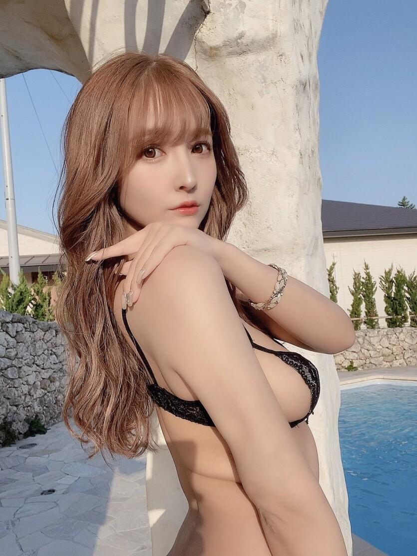 미카미 유아 예쁜 비키니