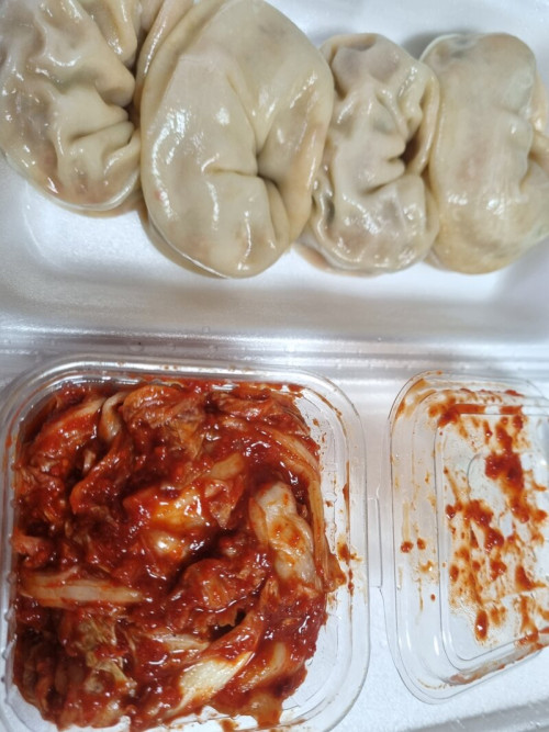 만두 앤 김치