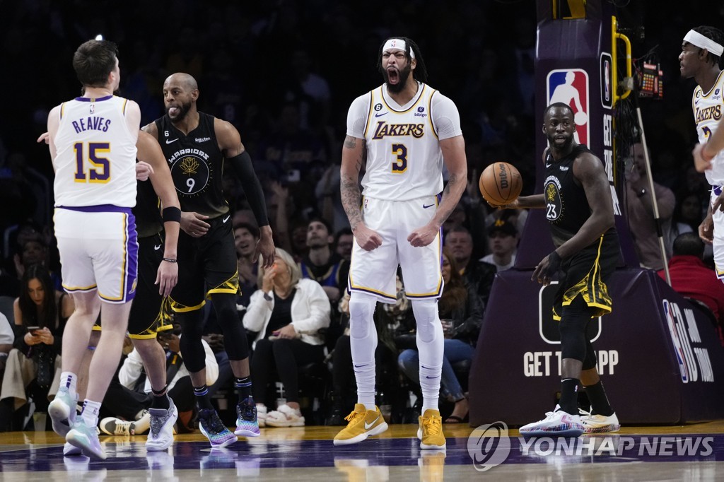 NBA 레이커스·클리퍼스, 같은 경기장 더블헤더에서 나란히 승리