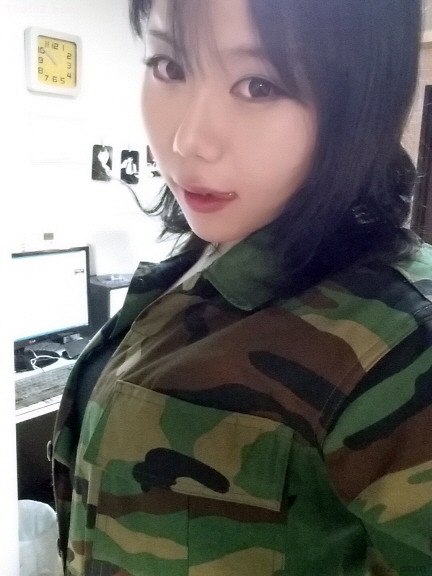 트랜스젠더 예비군.jpg