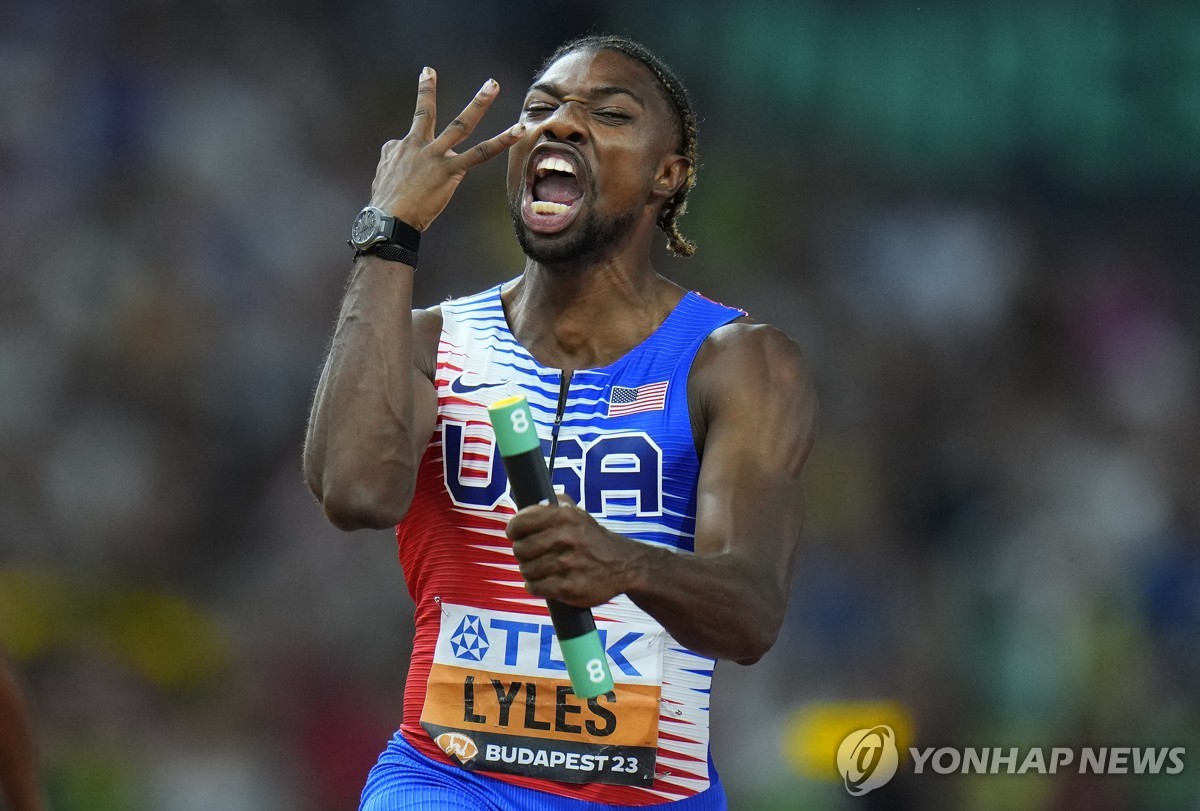 라일스, 볼트 이후 첫 세계육상선수권 3관왕…400ｍ 계주도 우승