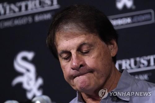 MLB 최고령 라 루사 감독, 심장질환으로 은퇴 선언