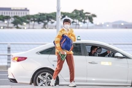 태어난김에 세계여행 남미로 떠나는 기안84의 캐리어.jpg