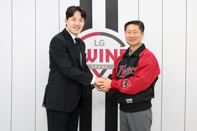 임찬규, LG와 4년 50억원에 FA 계약 