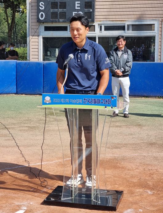 “야구 실력보다 더 중요한 건 정정당당한 승부” KBO 레전드, 자신의 이름 내건 리틀야구대회 열었다 “야구 실력보다 더 중요한 건 정정당당한 승부” KBO 레전드, 자신의 이름 내건 리틀야구대회 열었다