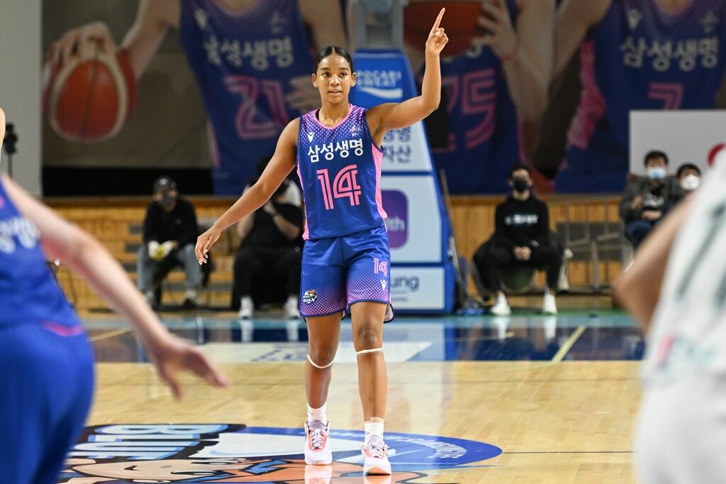 여자농구 삼성생명, 23점 차 대승…하나원큐 개막 8연패