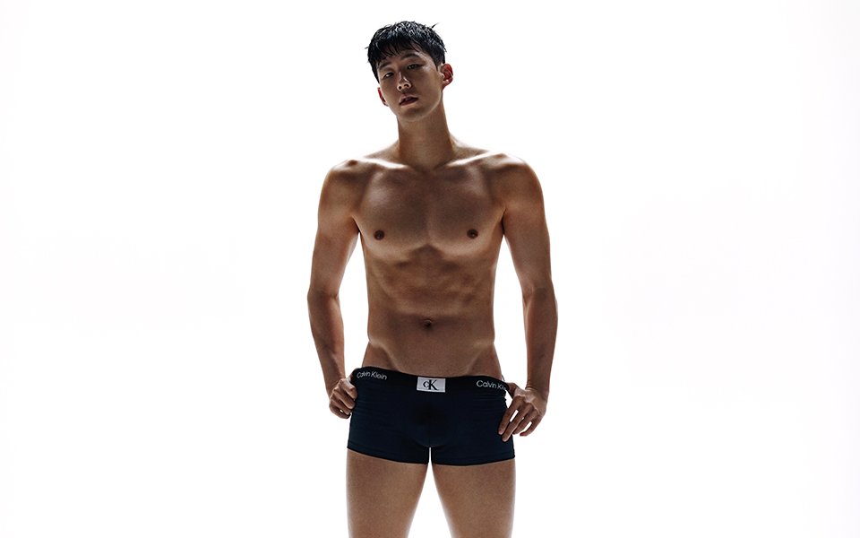 손흥민 CK 화보 선공개 샷 ㄷㄷㄷ ㅌㄷㄷㄷㄷㄷㄷㄷㄷㄷ