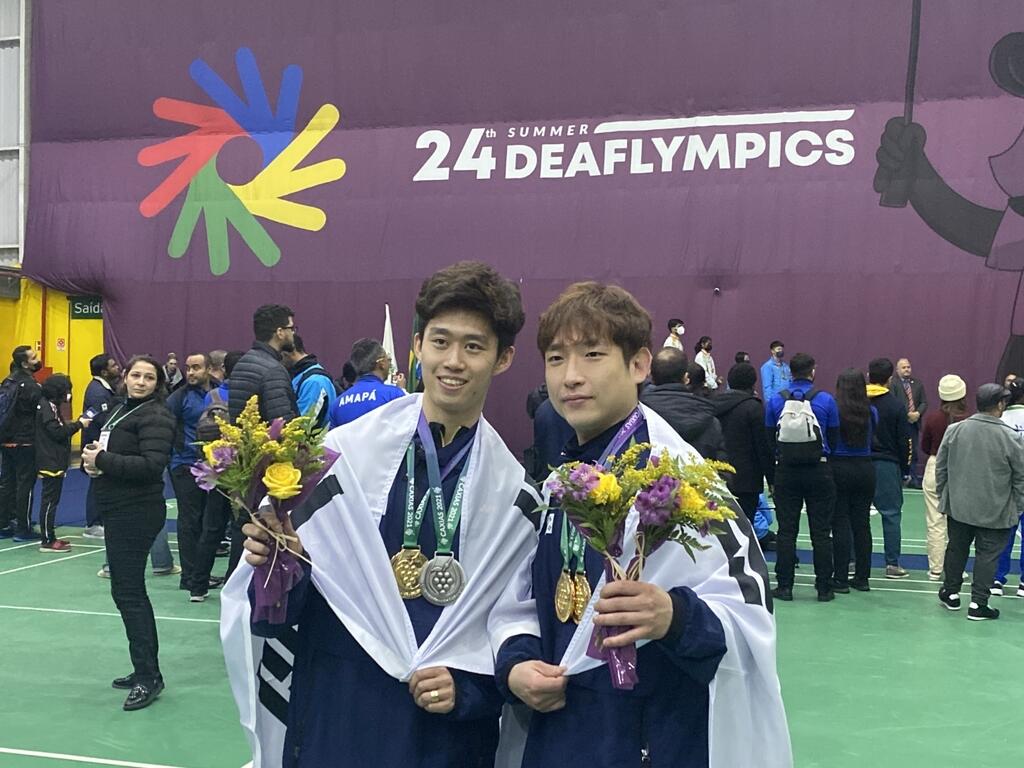 우지수, 데플림픽 배드민턴 2관왕…단·복식 제패