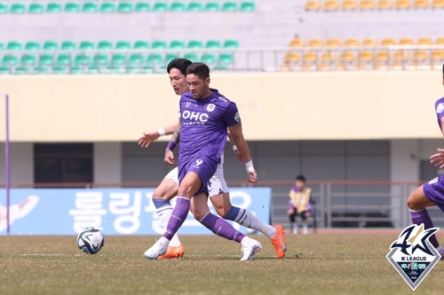 '김동진 멀티골' K리그2 안양, 충남아산 3-0 완파…개막 후 무패(종합)