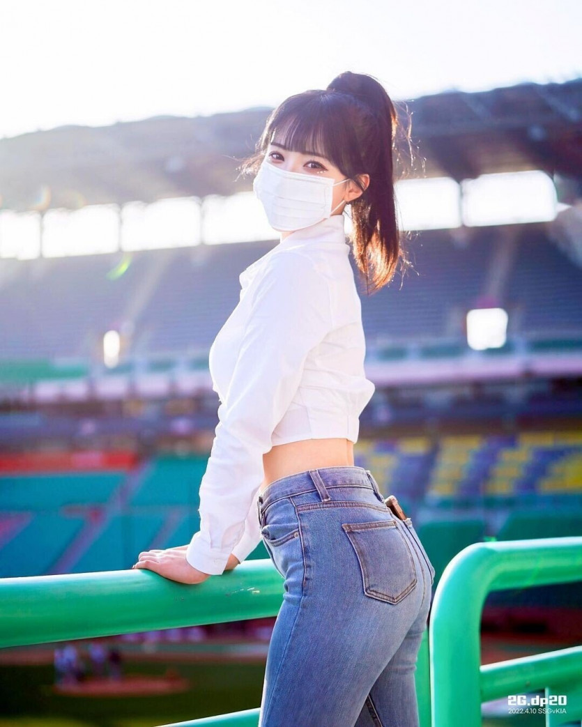 치어리더 때문에 ㅈ된 유부남