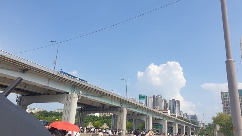 요 며칠 미어터져서 매일 레전드 갱신했다는 원신 축제...jpg