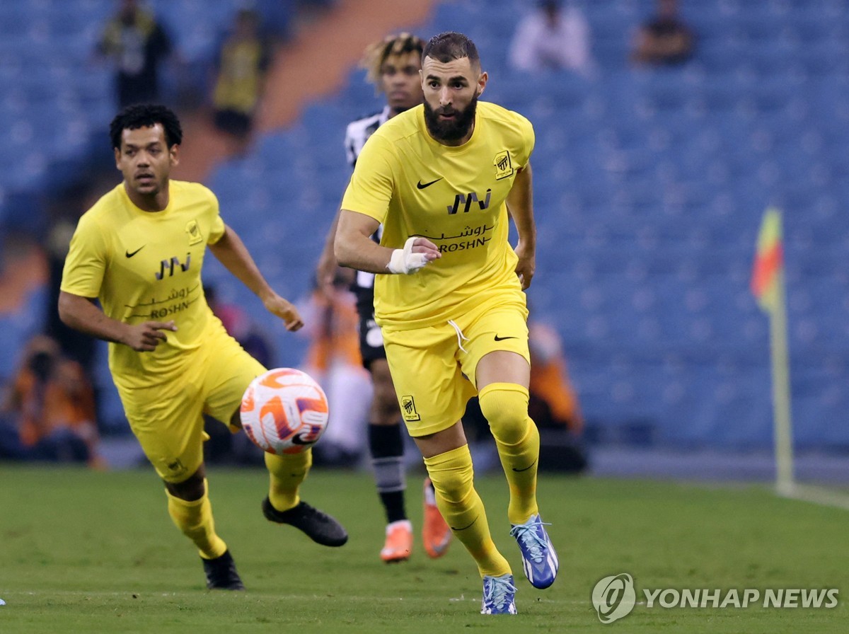 벤제마, 사우디서 첫 해트트릭…알이티하드 6경기 만에 승리